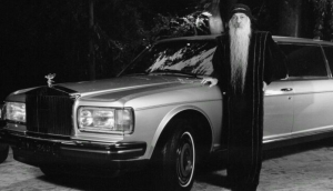 Read more about the article Osho · A Type 7 on the Enneagram